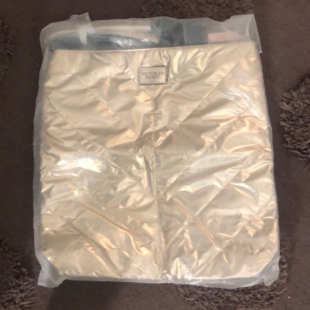 NWT victoria’s secret tote